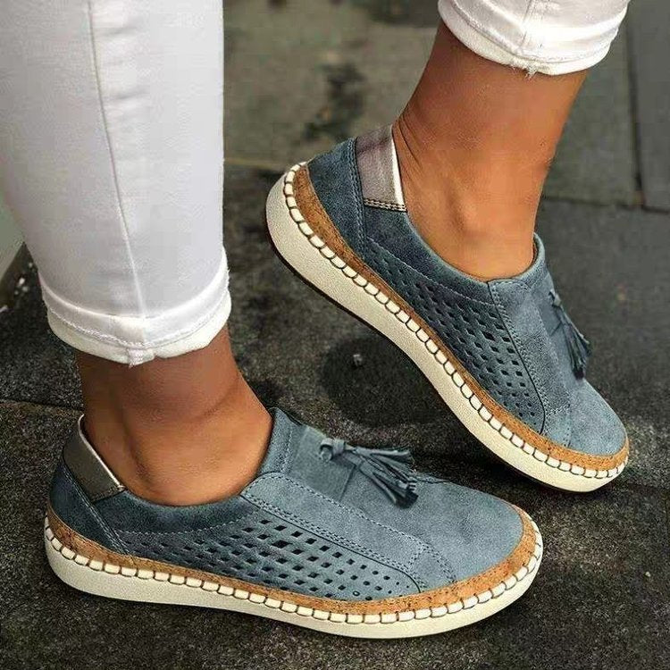 Zapatos holgados de una sola capa con borlas huecos para mujer