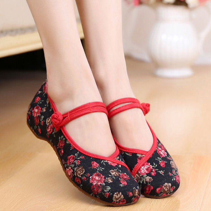 Women's Wedge Small Floral Ethnic Style Embroidered Canvas Shoes
