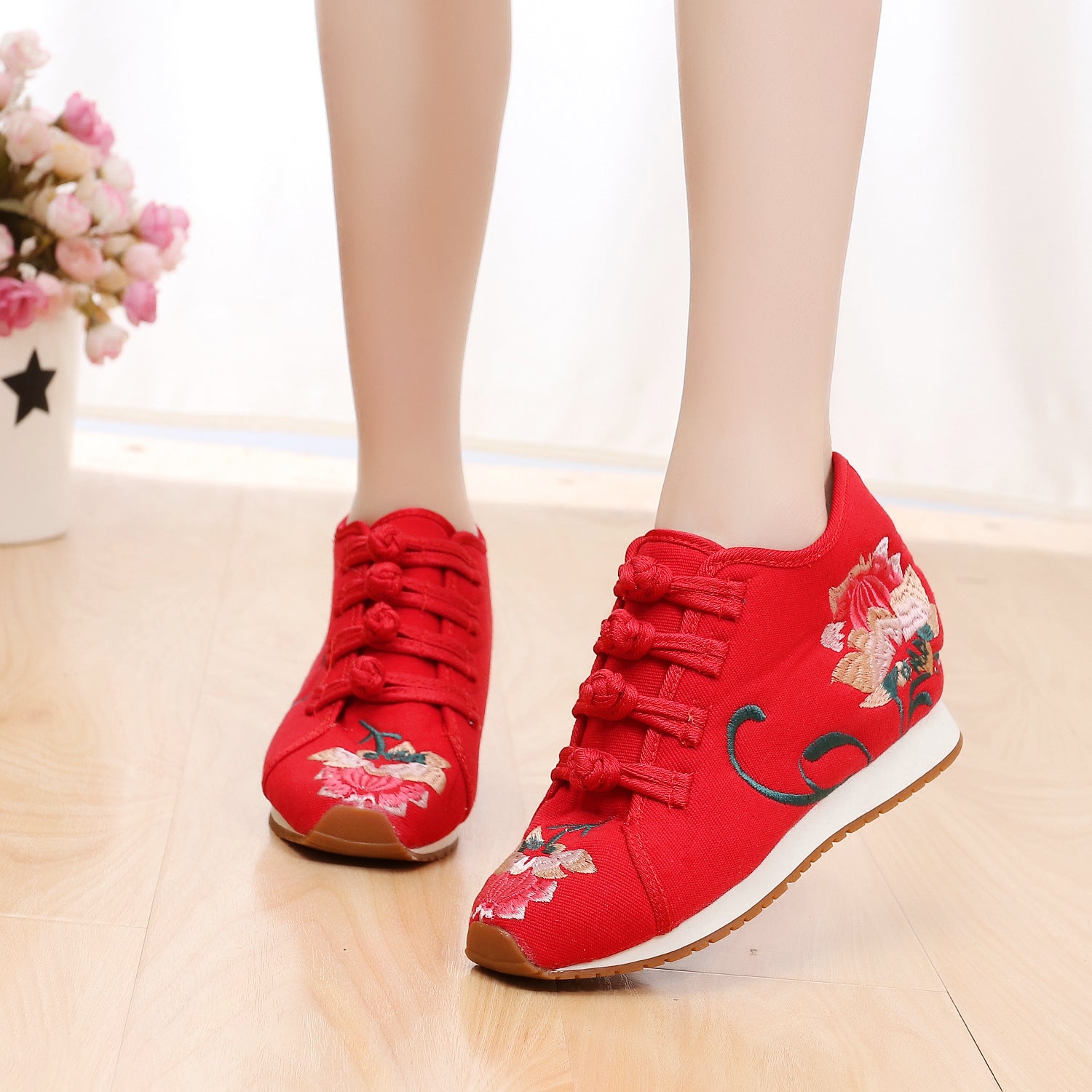 Women's Lace-up Buckle Female Cloth Ethnic Style Canvas Shoes