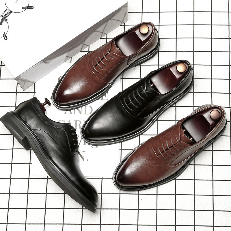 Chaussures en cuir formelles d'affaires coréennes à bout pointu en dentelle pour hommes