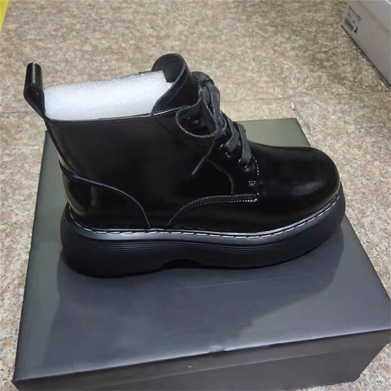Women's & Men's Toe Small Retro Platform Couple Korean Boots