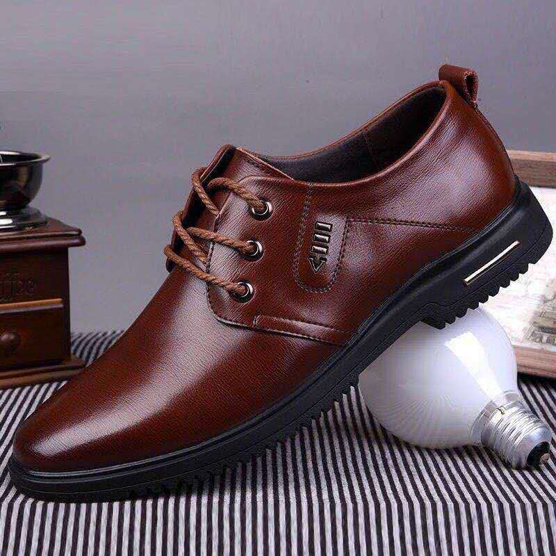 Zapatos de cuero de fondo suave de negocios transpirables para hombres