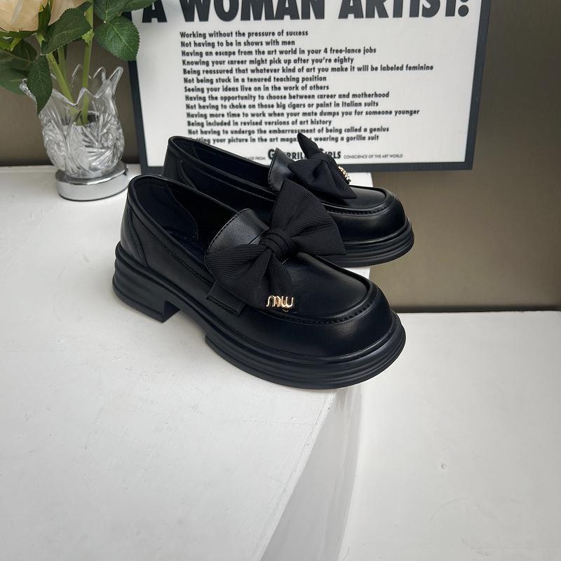 Authentische Loafer im britischen Frühlingsstil für Damen im Retro-Stil