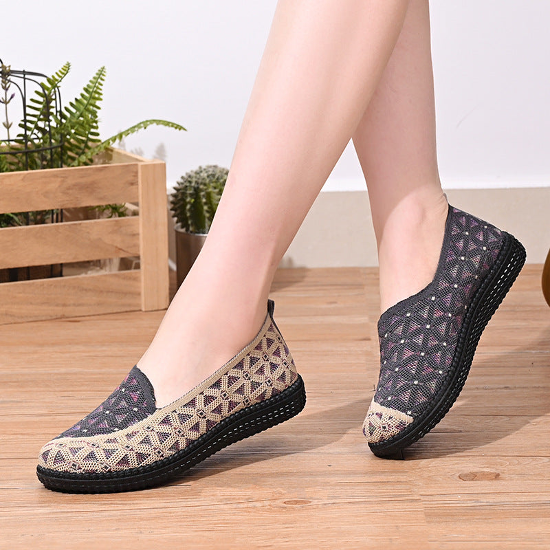 Cloth Round Toe Low-cut Slip-on Mom Casual Shoes
