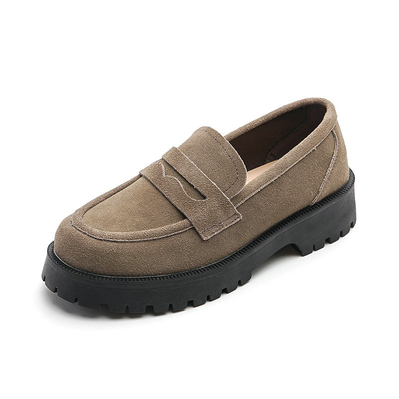 Damen-Loafer aus mattem Rindsleder im britischen Stil mit klobiger Plateausohle