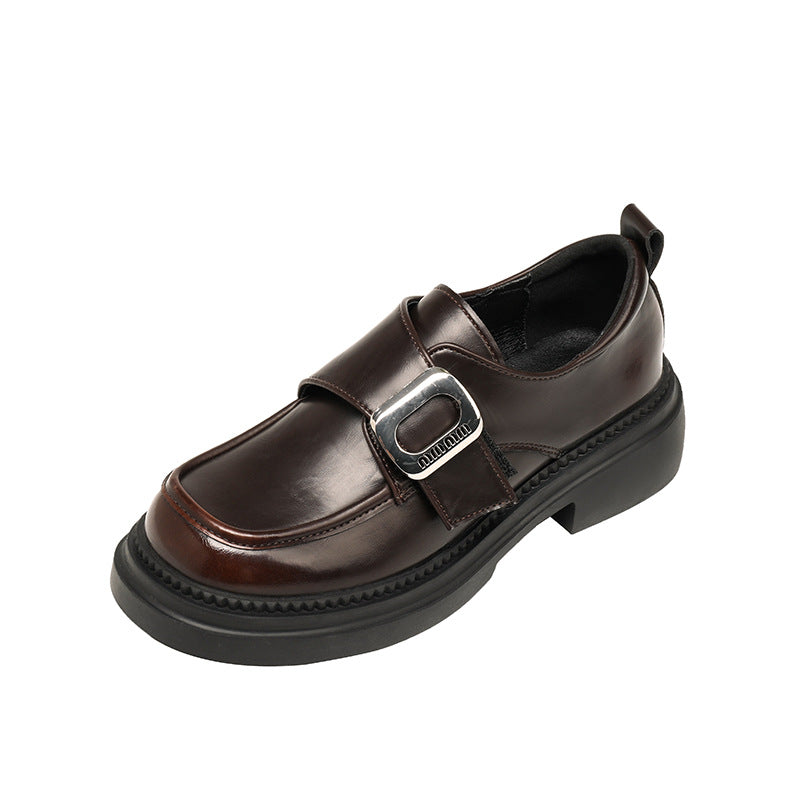 Damen-Loafer mit Plateausohle und braunem Retro-Riemen