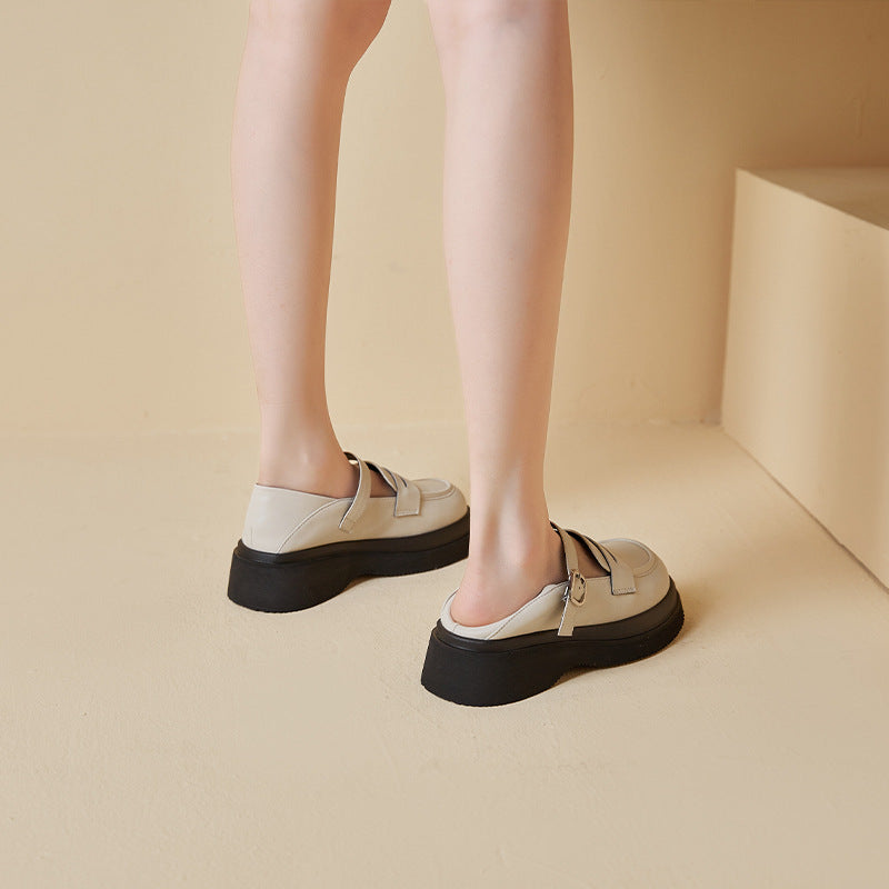 Damen-Loafer mit dicker Unterseite im Frühlingsstil und runder Zehenpartie