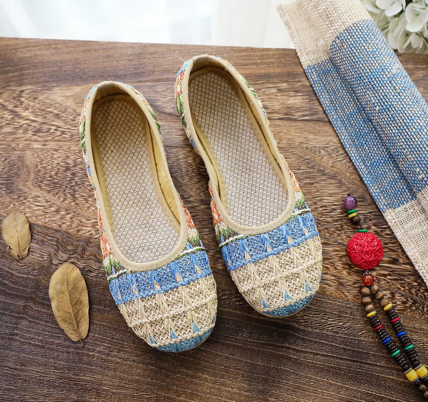 Sommer-Ethno-Sandalen aus gewebtem Stoff für den Strand mit weichem Boden für Damen