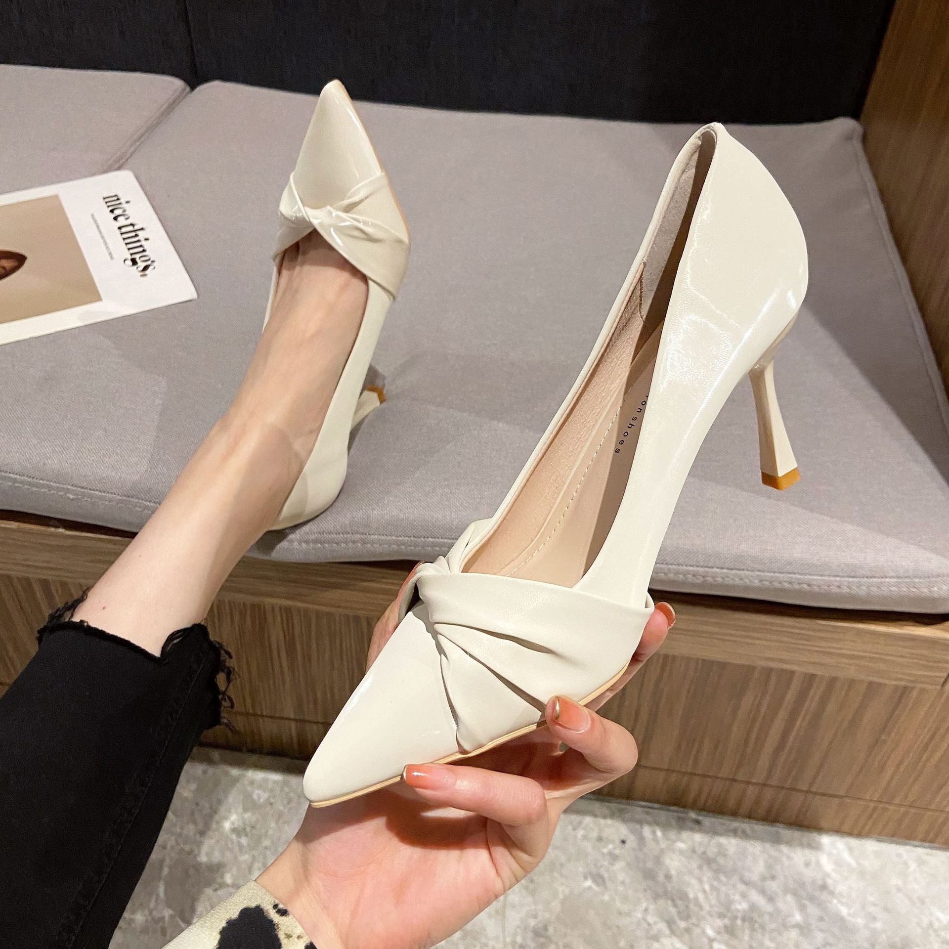 Women's Solid Color Low Top Pointed Stiletto Women's Shoes