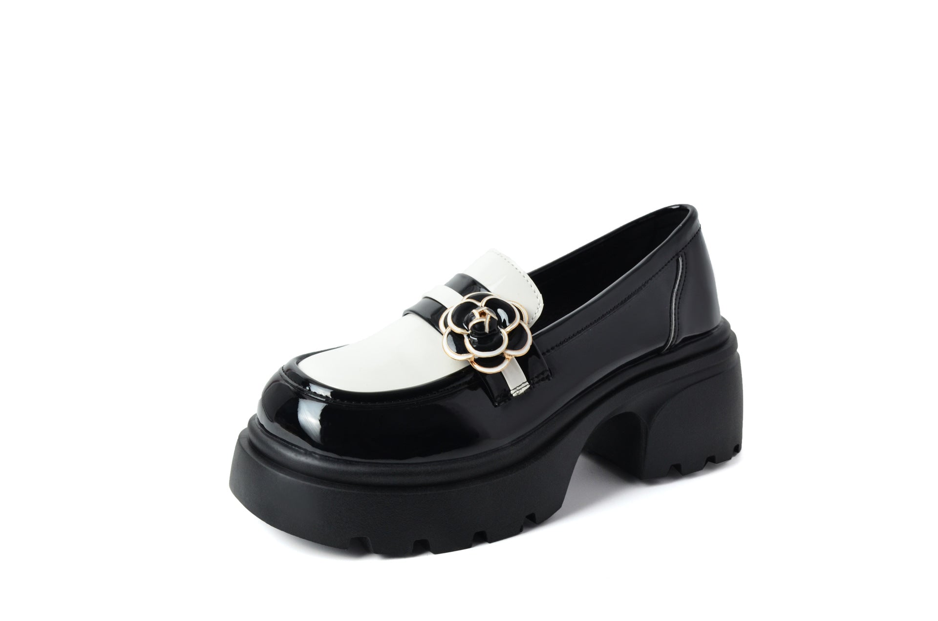 Loafer im britischen Stil mit rundem Kopf und Metallblumen in verschiedenen Ausführungen für Damen