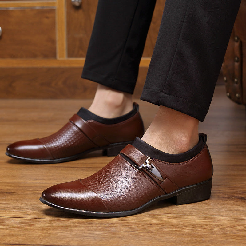 Chaussures en cuir de mode de grande taille pour hommes d'affaires d'automne