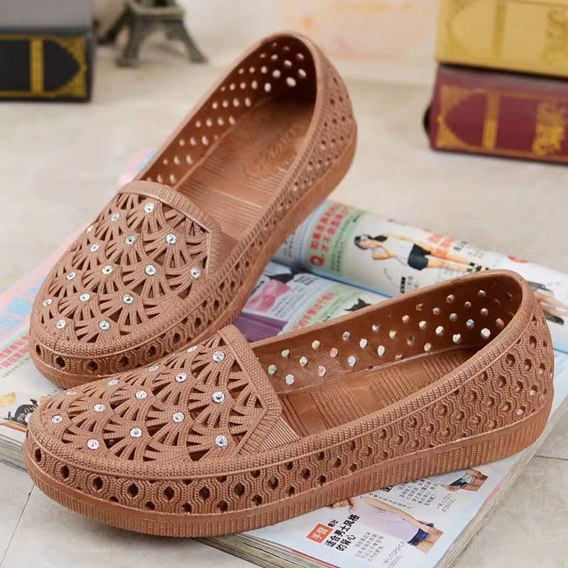 Women's Summer Closed Toe Hole Flat Nurse Women's Shoes