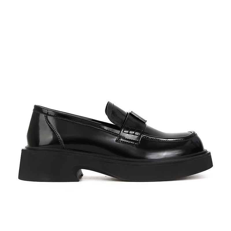 Damen-Loafer im britischen Stil mit Plateausohle und Rindsleder-Version