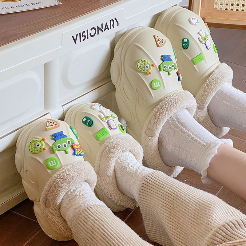 Chaussures d'hiver pour enfants et femmes, chaussures de bain légères en coton avec trou pour la maison