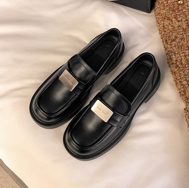 Damen-Loafer im britischen Stil mit Plateausohle und Rindsleder-Version