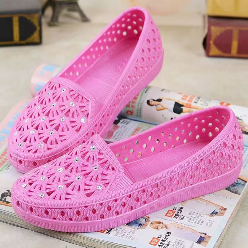 Women's Summer Closed Toe Hole Flat Nurse Women's Shoes