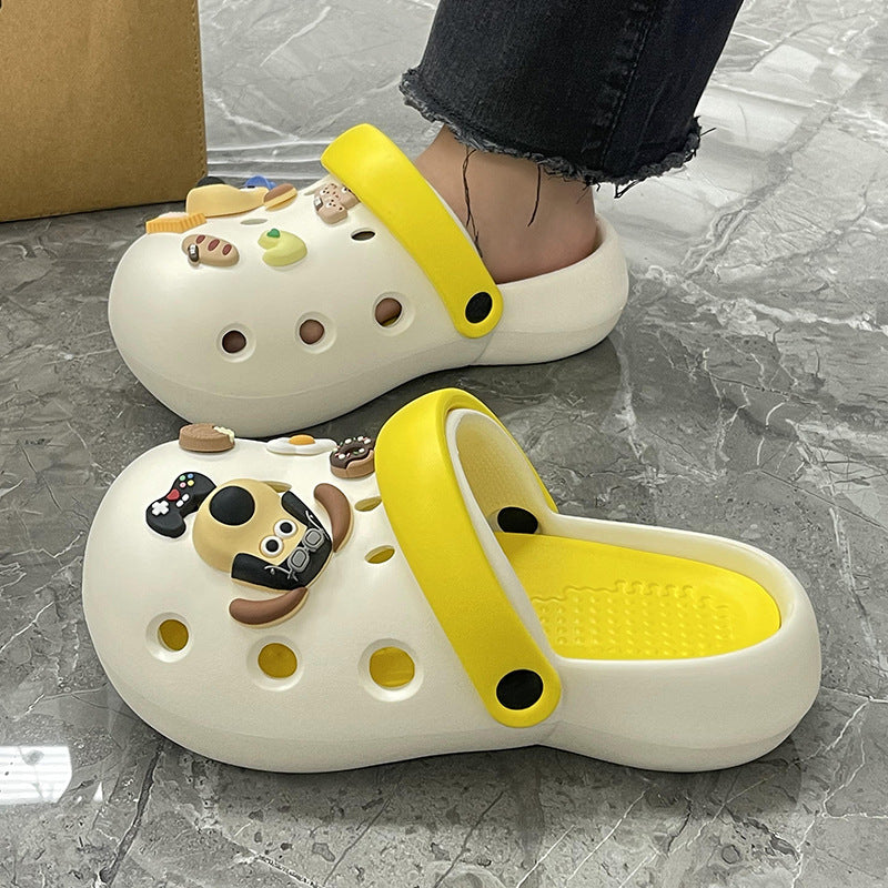 Chaussures pour femmes fermées à semelle épaisse avec motif de chien mignon de dessin animé