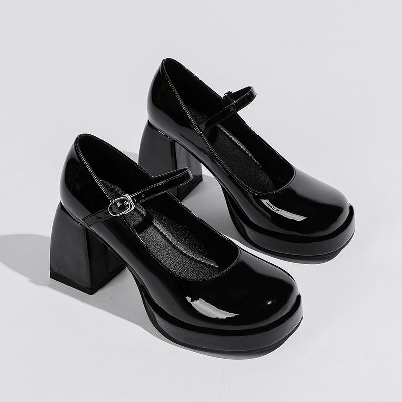 Chaussures élégantes en cuir noir épais de haute qualité pour femmes