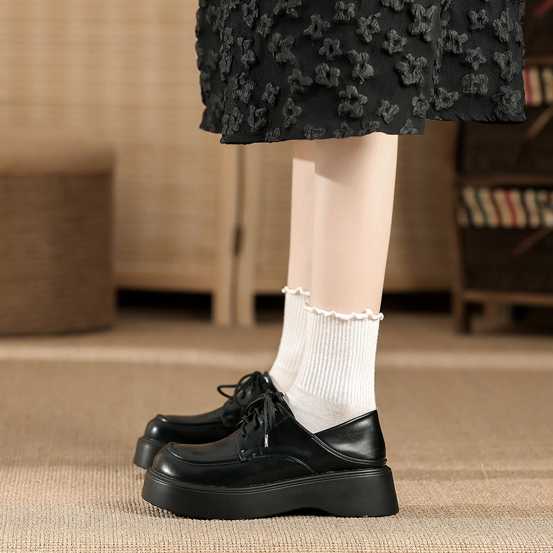 Women's Muffin Bottom Spring Round Head Lace Leather Shoes