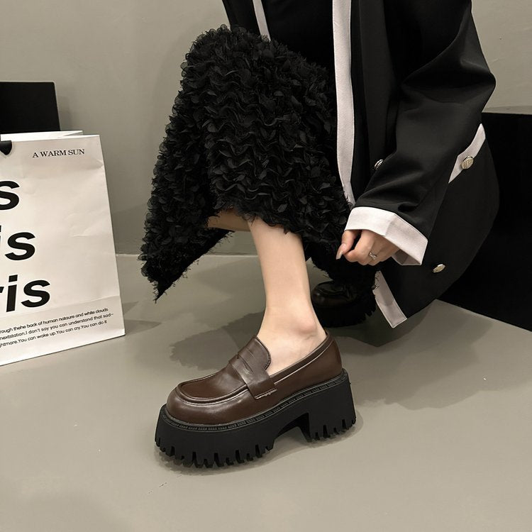 Mocassins rétro à semelle épaisse pour femmes avec jupe d'automne