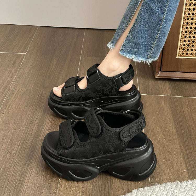 Women's Thick-soled Summer Sports Velcro Pleated Fashion Sandals