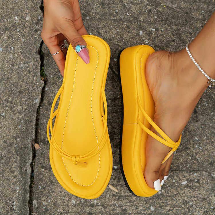 Innovative Flip-flops Flat Multi-color Toe Seaside Slippers