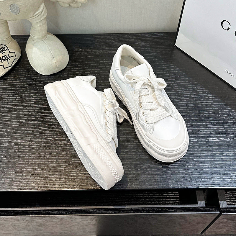 Women's Dissoed White Sports Platform Height Increasing Sneakers