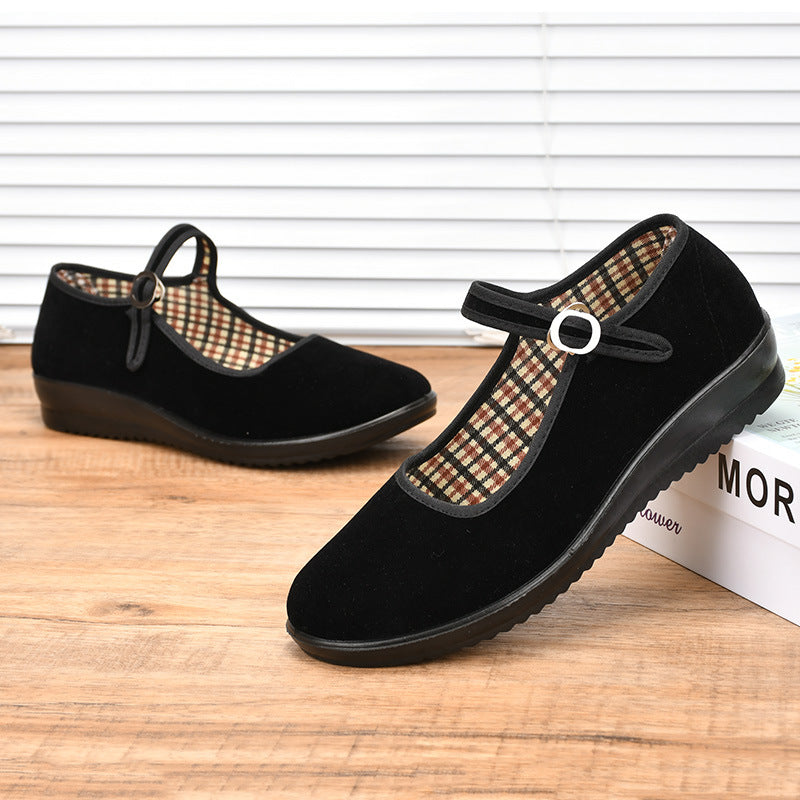 Women's Flat Hotel Black Mother's Soft Bottom Old Canvas Shoes