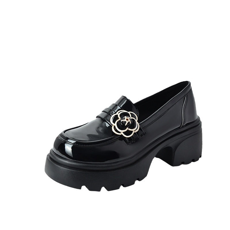 Women's Style Round Head British Metal Flower Assorted Loafers